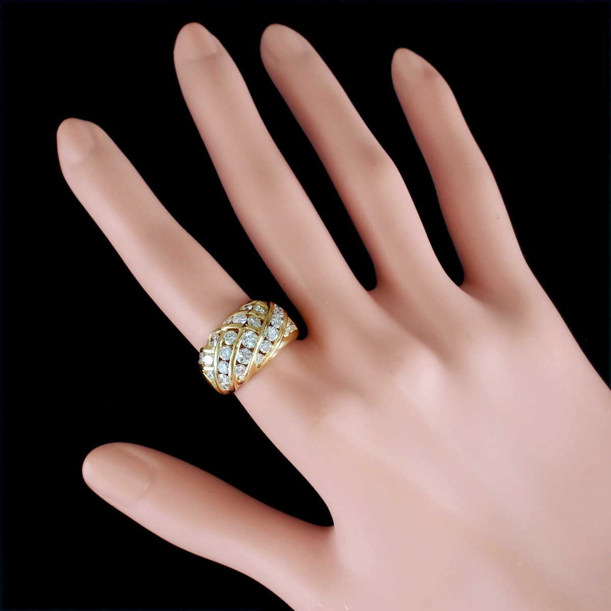 17864【DAMIANI】ダミアーニ 天然純正ダイヤモンド２．４６ct 最高級18金無垢セレブリティリング サイズ13号 重量10.1g 縦幅12.6mm_画像5