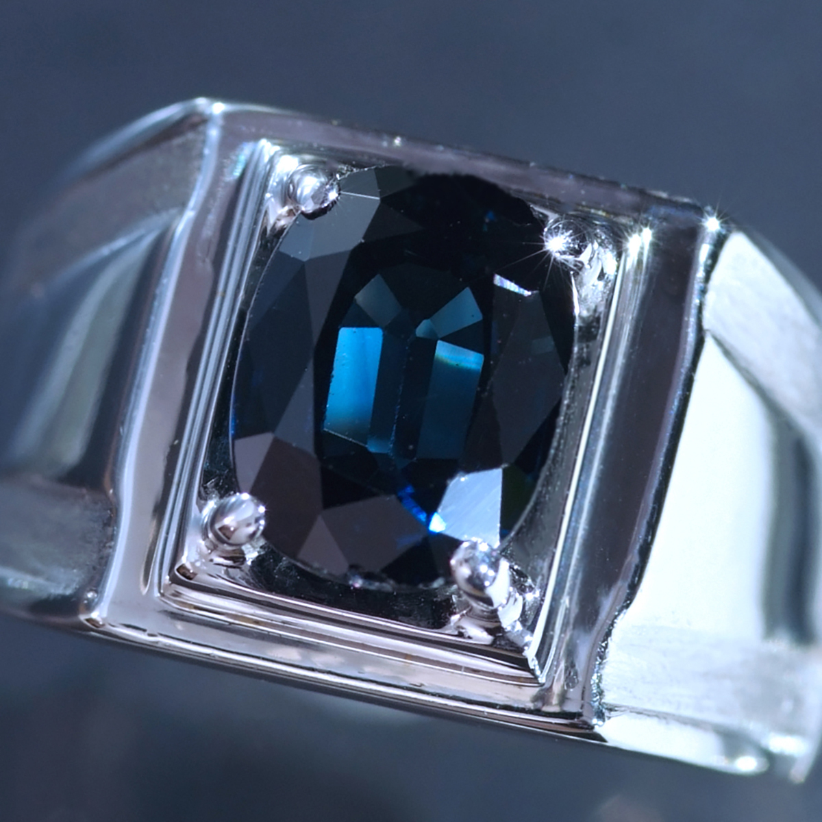 F0720 голубой сапфир 2.80ct высший класс 18 золотой WG чистота мужской кольцо размер 15 номер масса 11.0g длина ширина 12.2mm