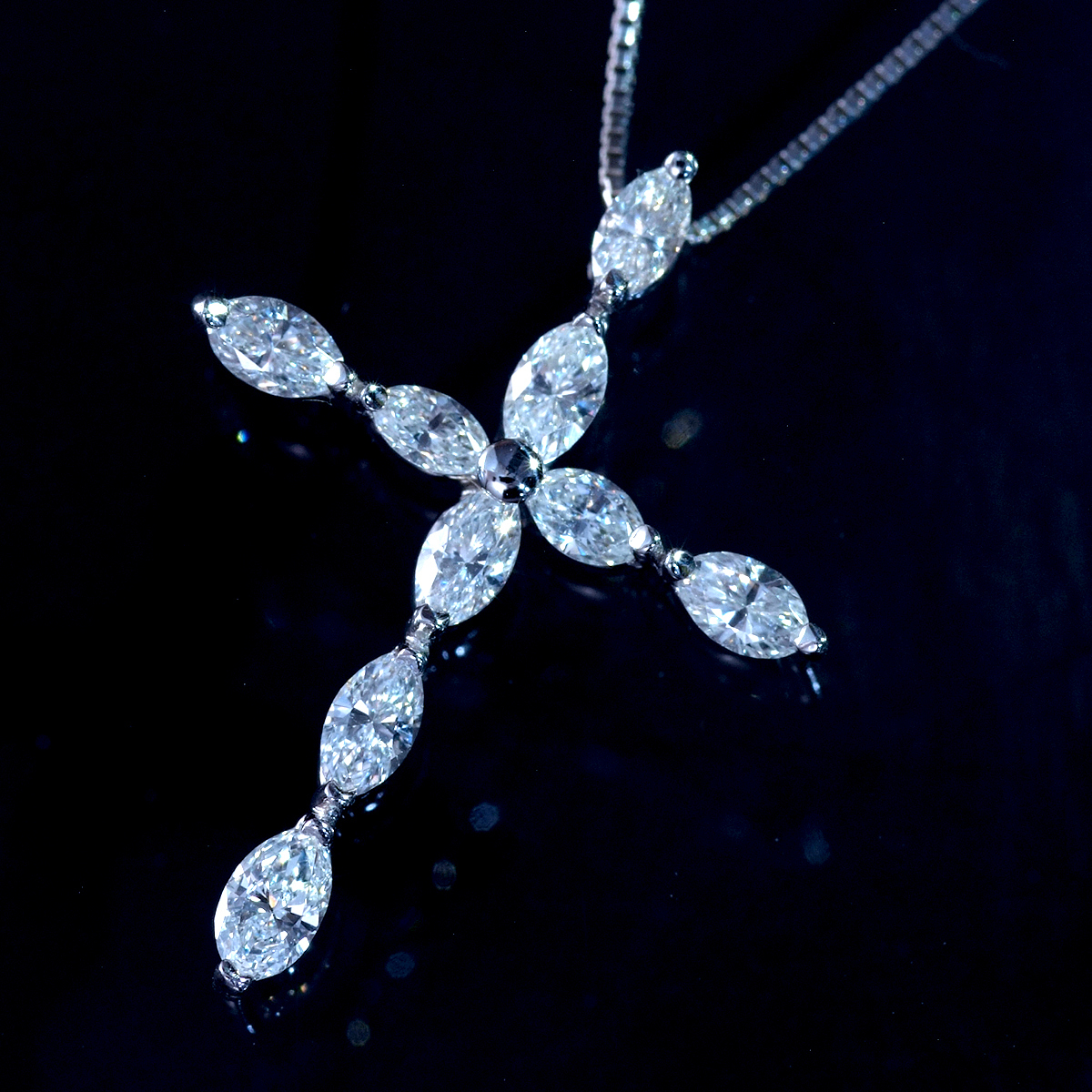 F2042【CROSS】天然大粒絶品ダイヤモンド1.248ct 最高級18金WG無垢男女兼用ネックレス フリー(最長45cm) 重量4.33g 幅28.7×21.6mm