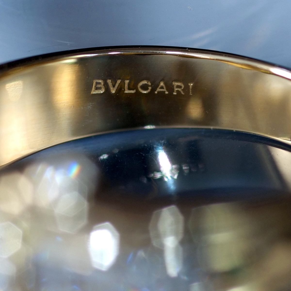 A8683【BVLGARI】ブルガリ 大粒絶品天然ダイヤモンド 最高級18金無垢セレブリティリング サイズ12.5号 重さ6.5g 縦幅10.4mm_画像6