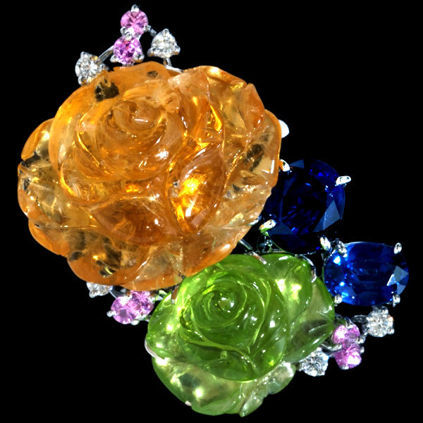 A7017 半貴石３２．８２ct 美しいサファイア２．２５ct 絶品ダイヤモンド０．２３ct 最高級18KWGR