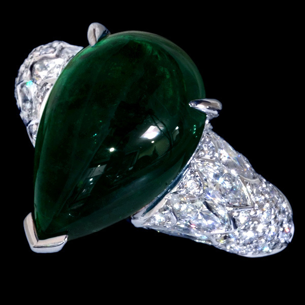 A4178 美しいエメラルド４．８８ct 天然絶品ダイヤモンド１．０２ct 最高級Pｔ900無垢セレブリティリング