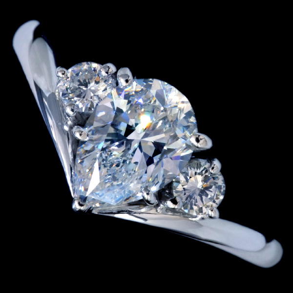 A4302【TASAKI】タサキ 大粒上質ダイヤモンド1.008ct 絶品
