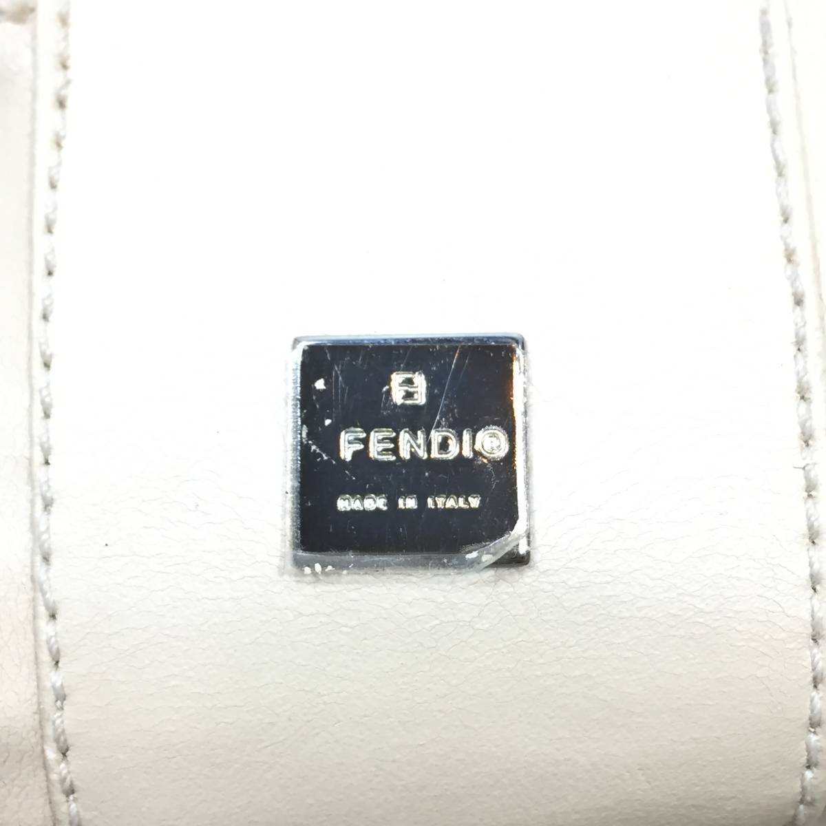 ▽FENDI フェンディ バニティバッグ ズッカ柄 ハンドバッグ ナイロン ブラウン系 茶色系 ファスナー ポーチ レディース メンズ_画像6