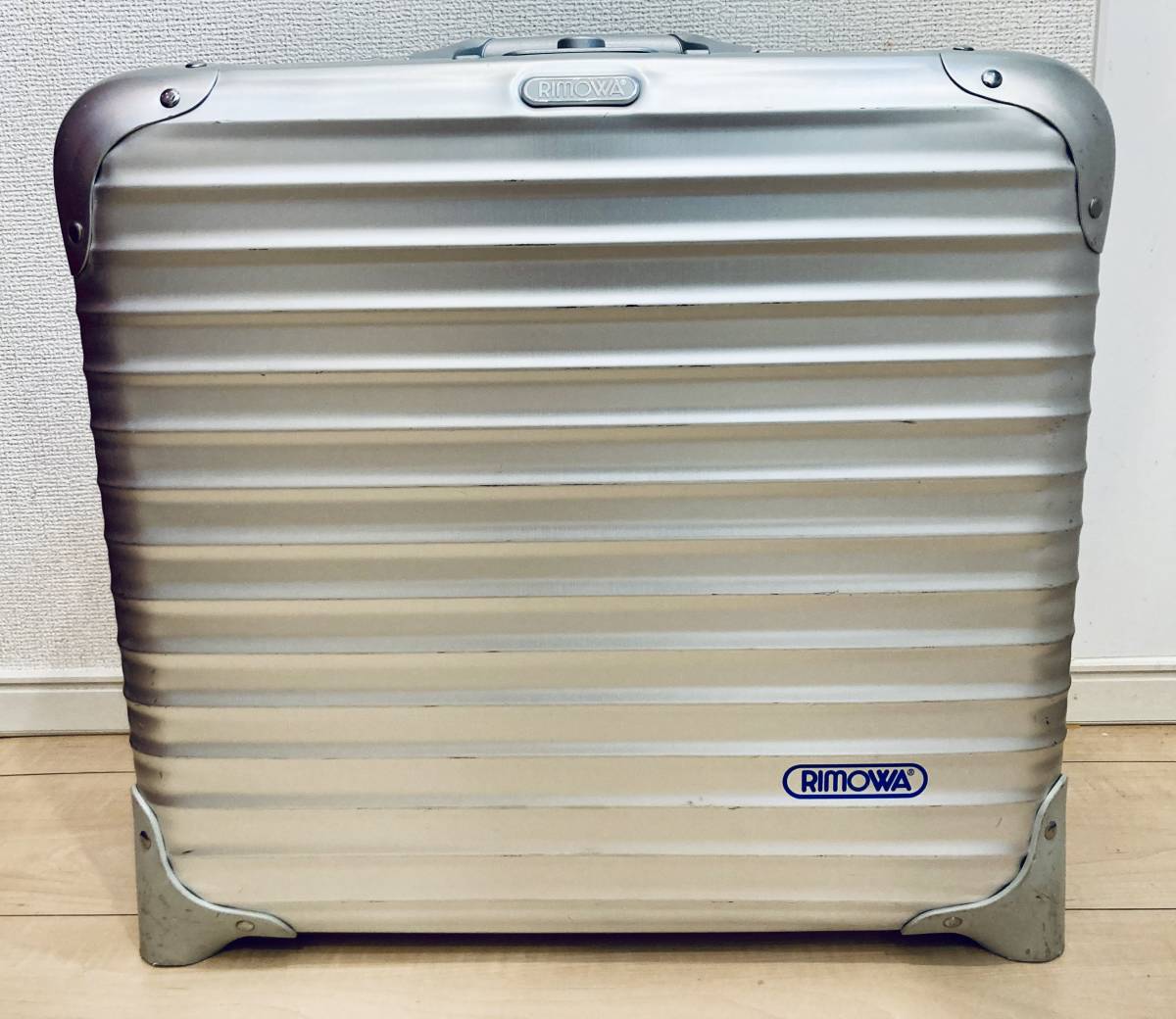 リモワ 928.40 『トパーズ』2輪TSA ビジネス・トロリー 28L 青ロゴ