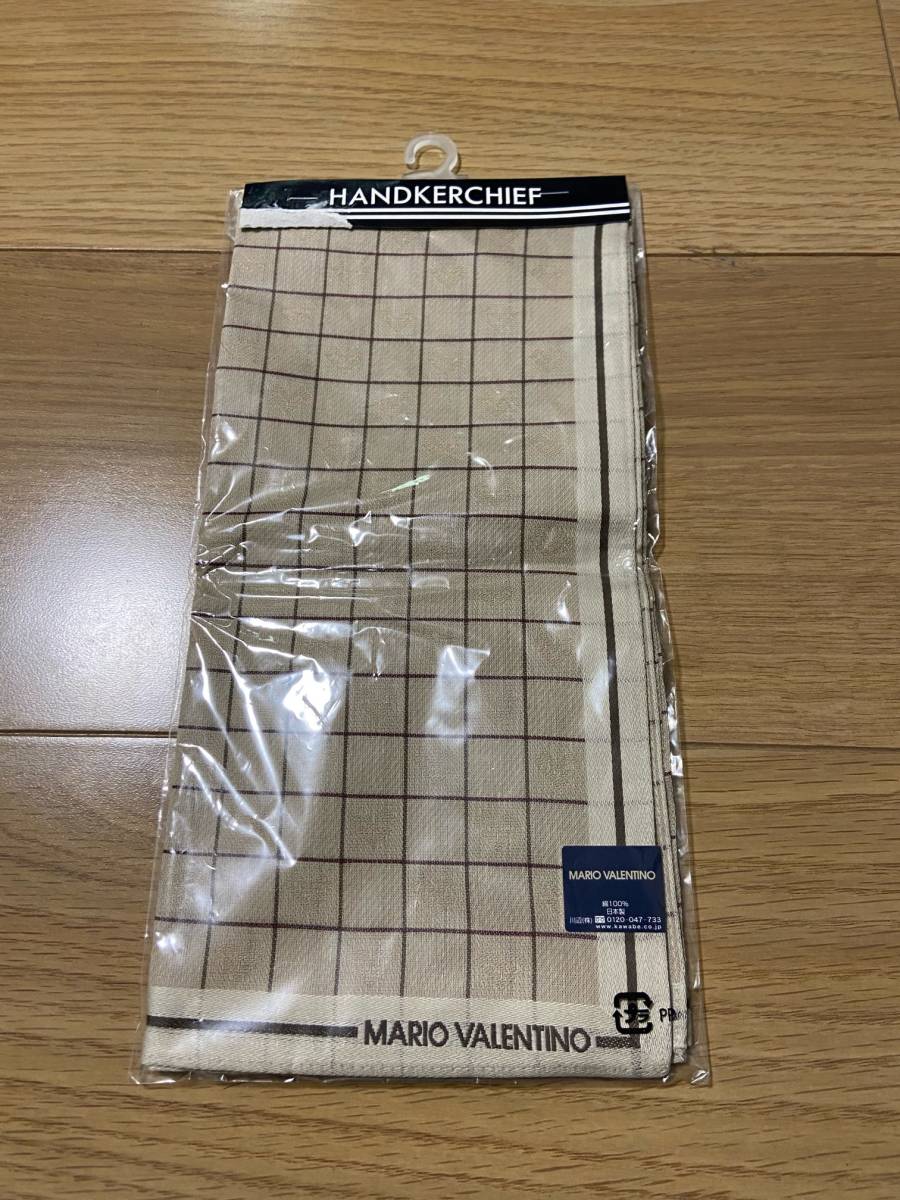 ヴァレンティーノ　ハンカチ　ベージュ　新品　日本製_画像1