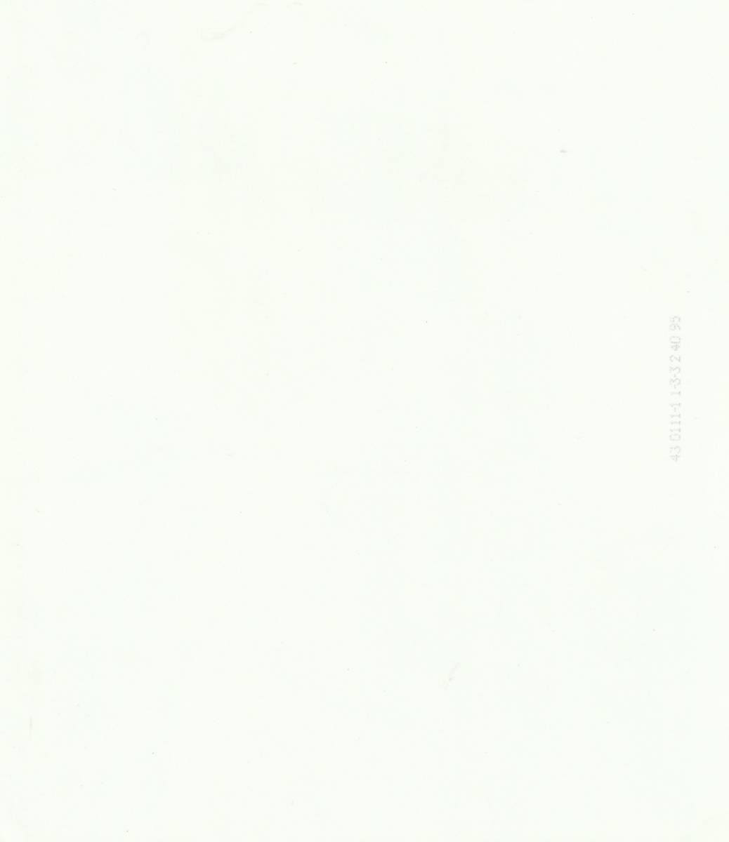 米国俳優 ポール・ニューマン （Paul Newman）直筆サイン入り 白黒ポートレート写真④ 大きさは、約25cmX20cm_写真裏面