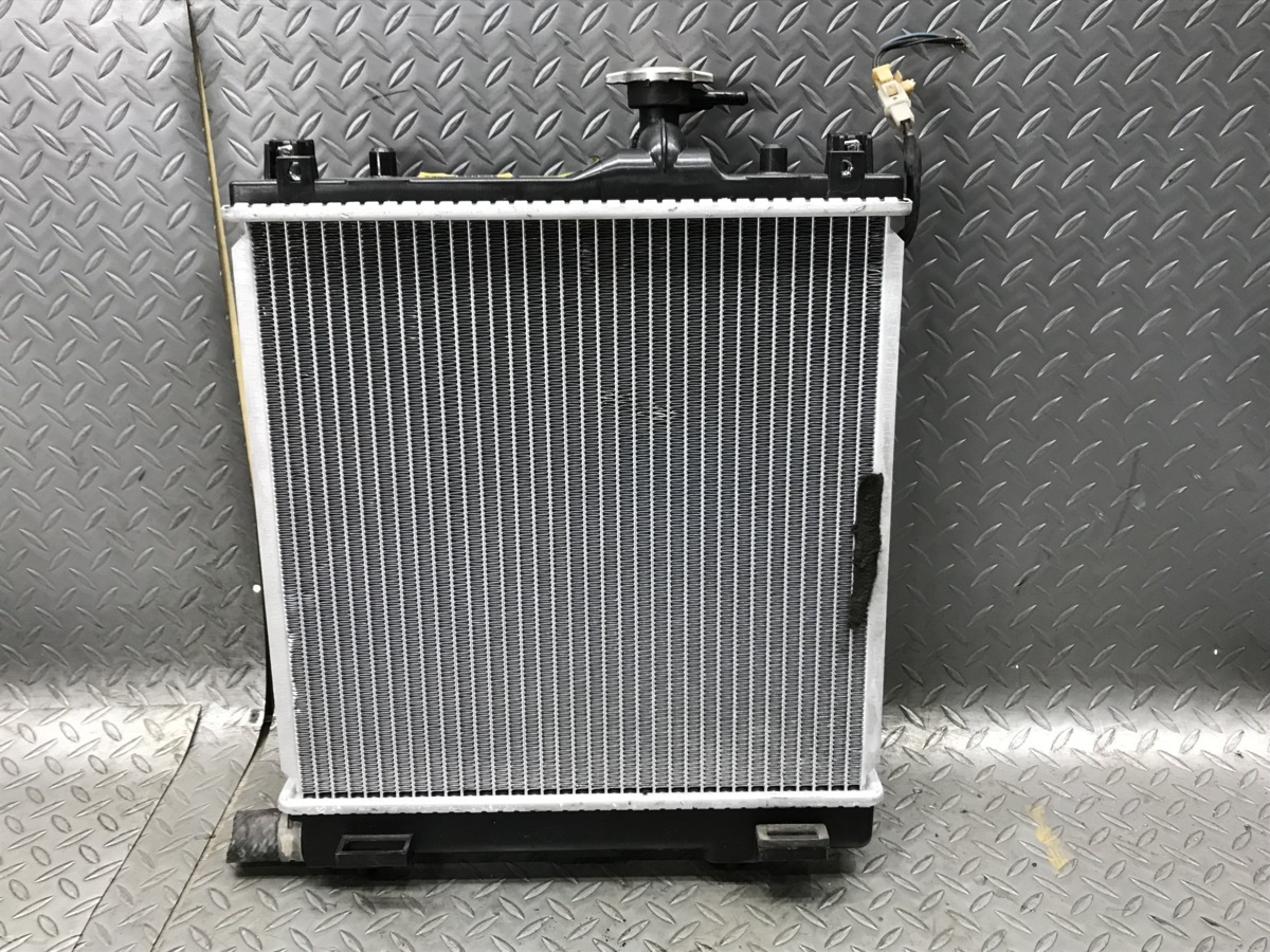 高知インター店】 RR 平成10年 純正 ラジエーター 電動ファン付 DENSO ☆交換歴あり!! MC21S スズキ ワゴンR 168000-331 ターボ 122750-4551 K6A ラジエーター 高知インター店】 RR 平成10年 純正 ラジエーター 電動ファン付 DENSO ☆交換歴あり!! MC21S スズキ ワゴンR 168000-331 ターボ 122750-4551 K6A ラジエーター