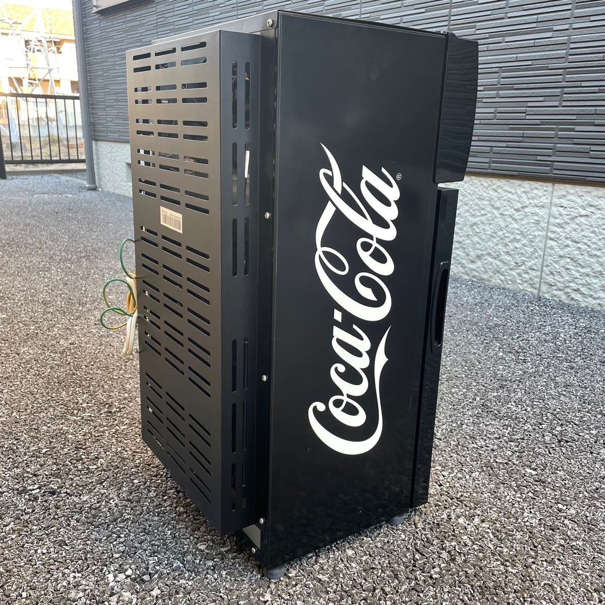 コカコーラ冷蔵庫 LED 非売品|Yahoo!フリマ(旧PayPayフリマ) コカコーラ冷蔵庫 LED 非売品|Yahoo!フリマ(旧PayPayフリマ)