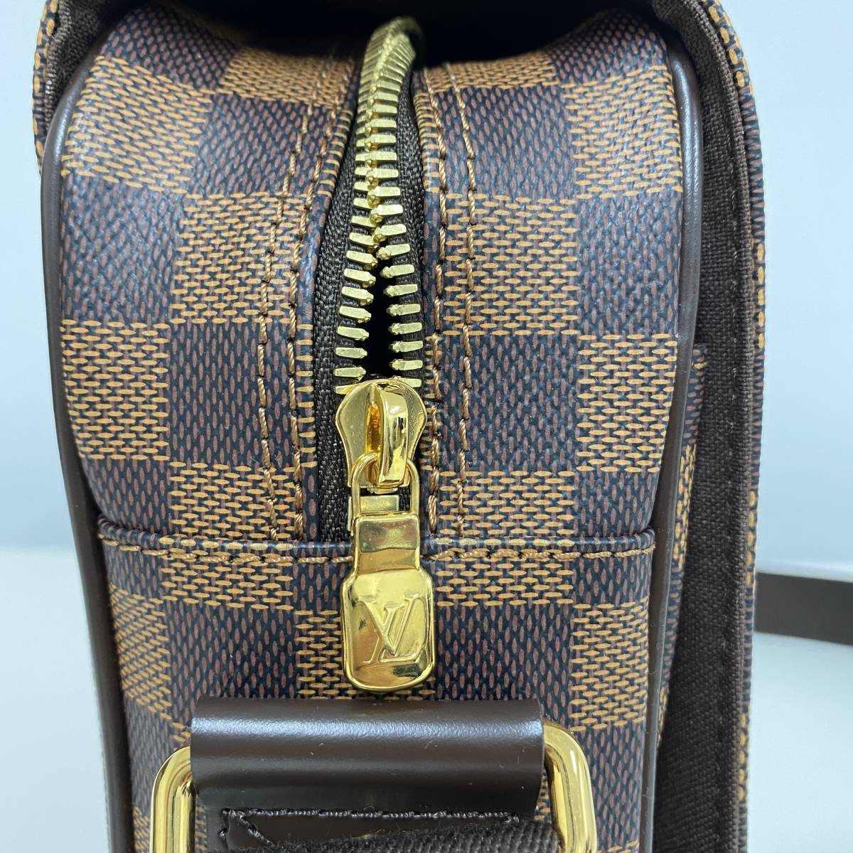 美品 Louis Vuitton Demier ルイヴィトン ダミエ シェルトン MM ショルダーバッグ ビジネスバッグ N41149 F714