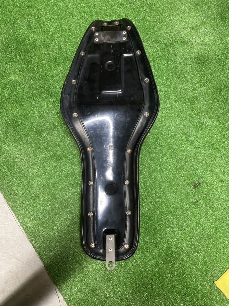 コブラシート ダブルシート スポーツスター 82~03 XLH1200 コブラシート ダブルシート スポーツスター 82~03 XLH1200
