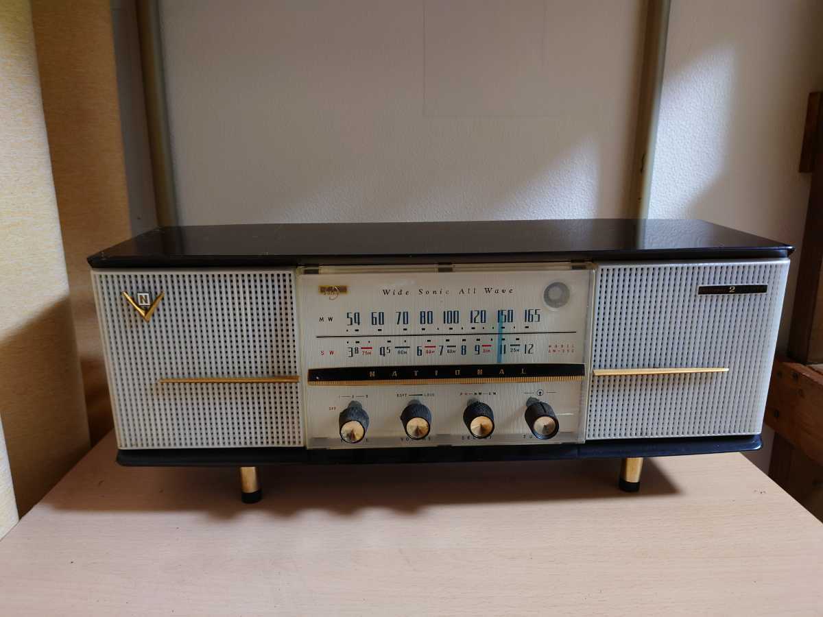 ナショナル 真空管ラジオ MODEL AM-390-