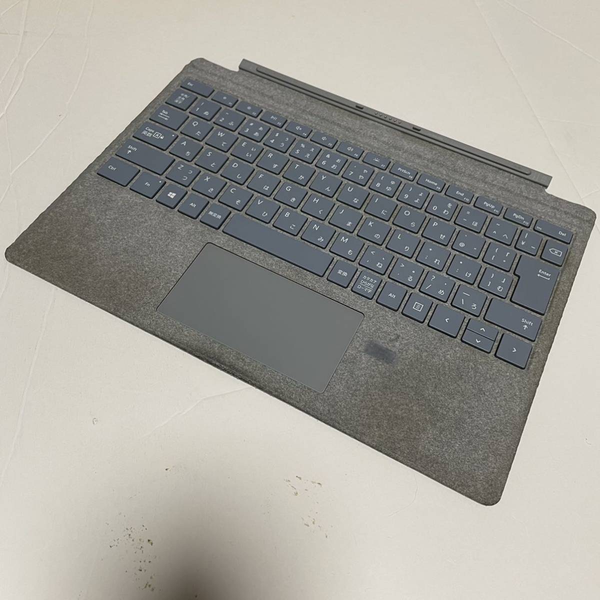 ALCANTARAプラチナ Microsoft純正 Surface Pro タイプカバー ALCANTARAプラチナ Microsoft純正 Surface Pro タイプカバー
