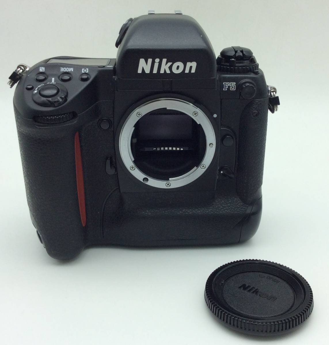 EE35○〈動作/精度未確認〉Nikon ニコン F5 ボディ フィルム EE35○〈動作/精度未確認〉Nikon ニコン F5 ボディ フィルム