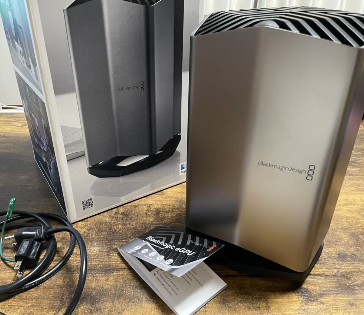 Blackmagic design eGPU Radeon Pro 580 www.lram-fgr.ma