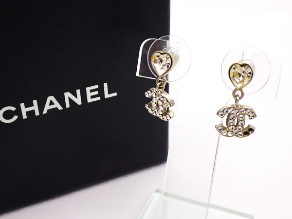 CHANEL シャネル ココマーク ラインストーン ハート ピアス スウィング ...