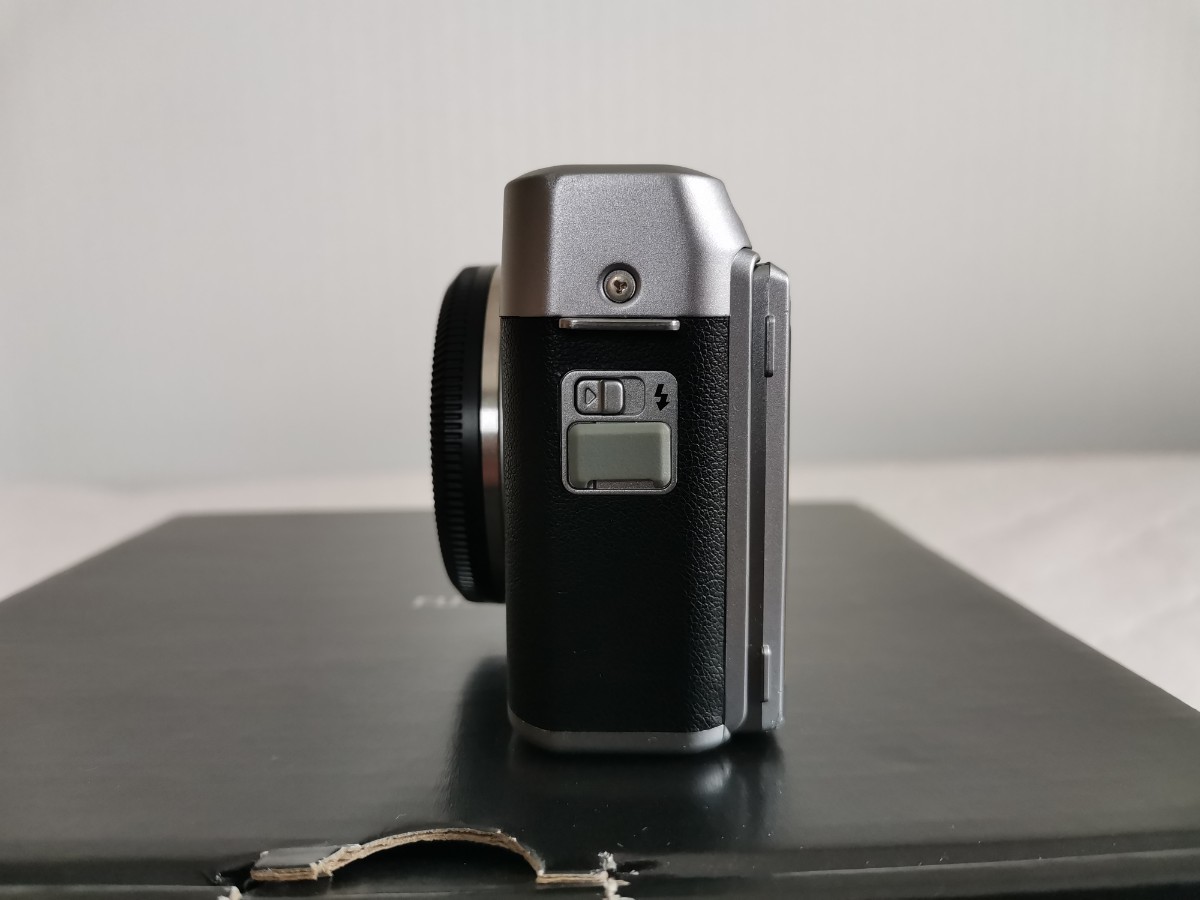 バッテリー爪折れあり FUJIFILM 富士フィルム ミラーレス一眼 バッテリー爪折れあり FUJIFILM 富士フィルム ミラーレス一眼