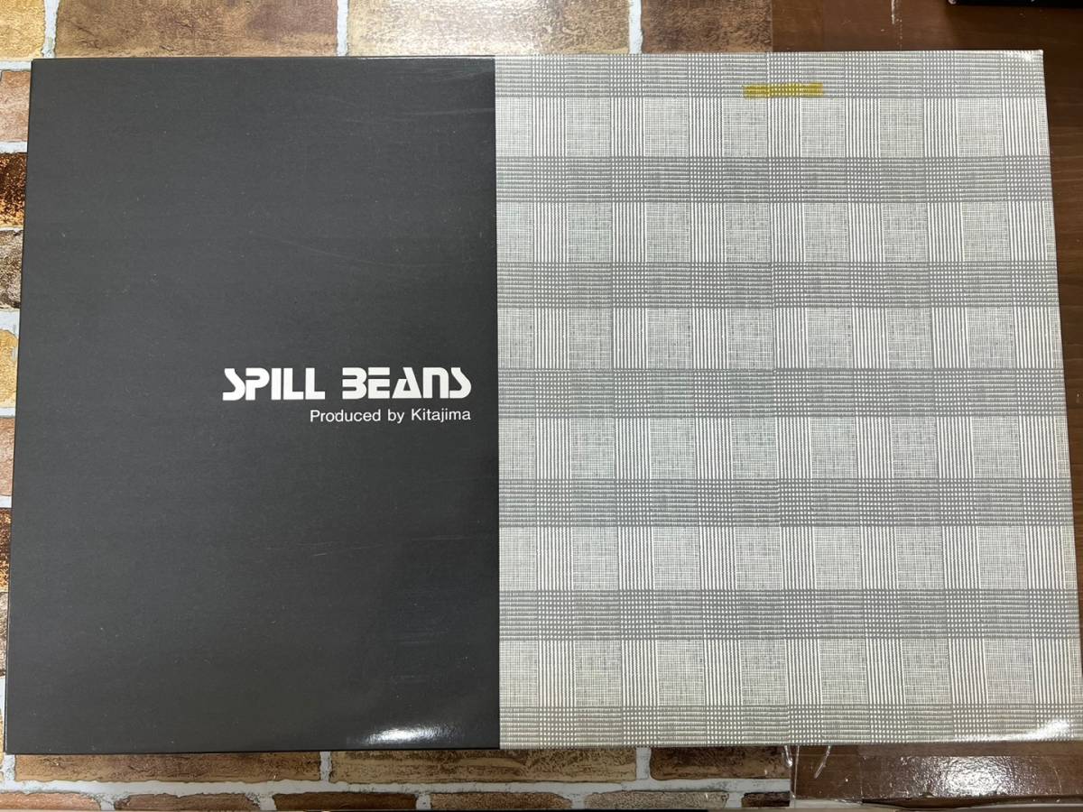 SPILL BEANS Produced by Kitajima タオル 黄色【4765_画像1