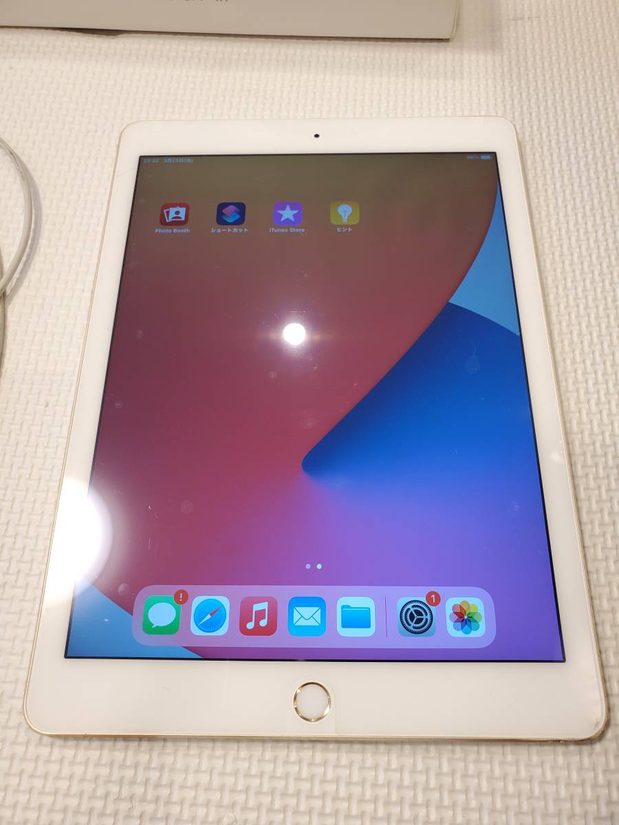 iPad Air2 16GB Wi-Fi+Cellular auモデル | universitetipolis.edu.al