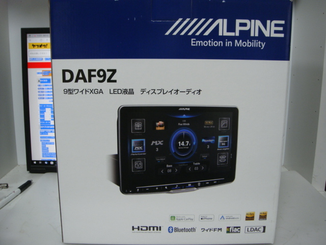 即決!新品アルパイン ALPINE ディスプレイオーディオ 9型