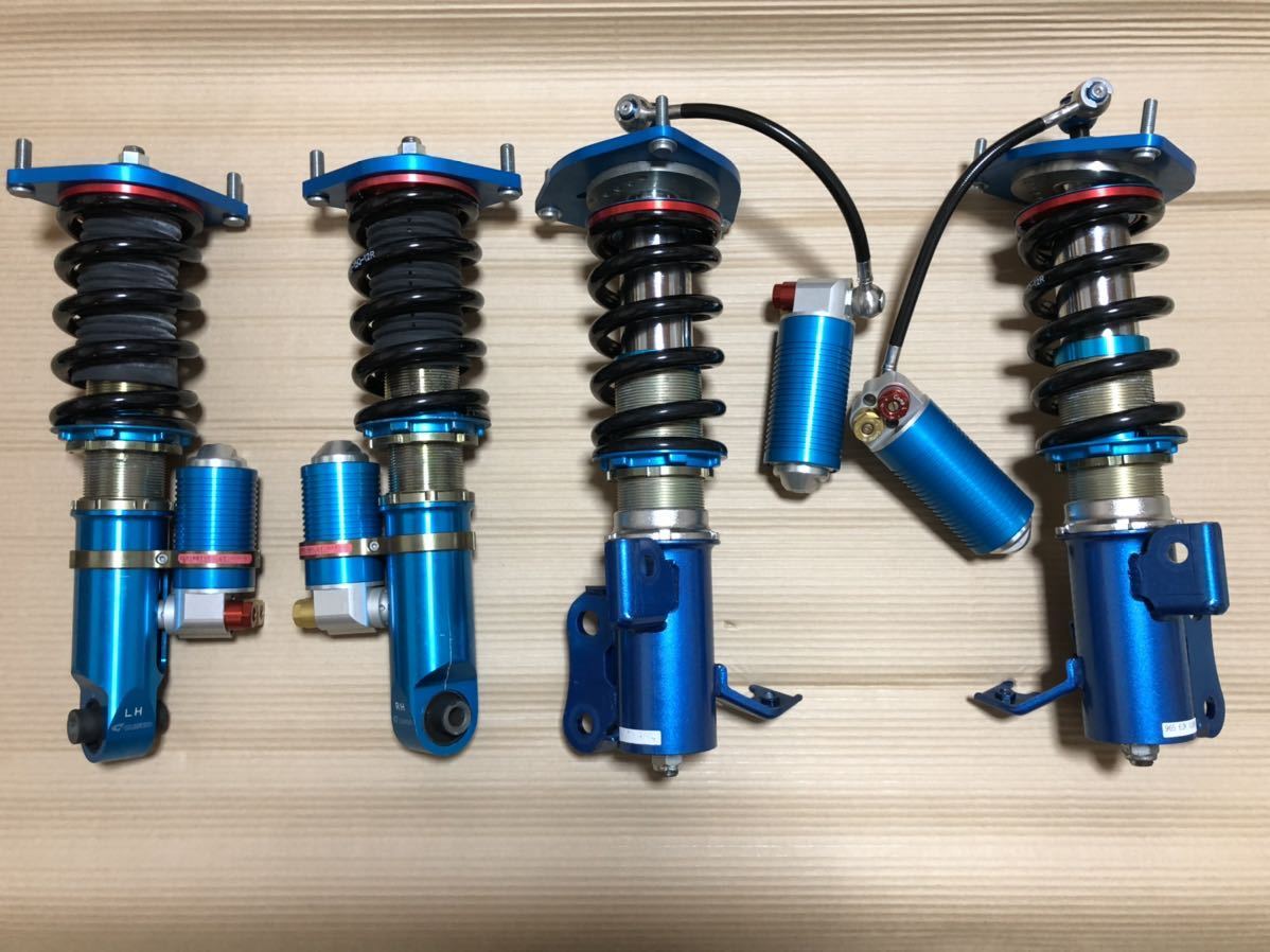 使用期間少 86 BRZ ZN6 ZC6 車高調 クスコCUSCO ZERO 3X 別タンク 式