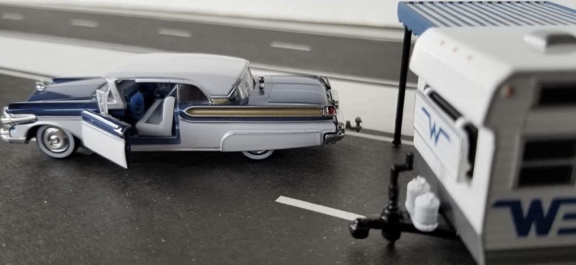 2022 新作 1957 マーキュリー キャンピングカー アメ車 ビンテージ フォード キャリー ハワイ おもちゃ ミニカー アメリカン雑貨