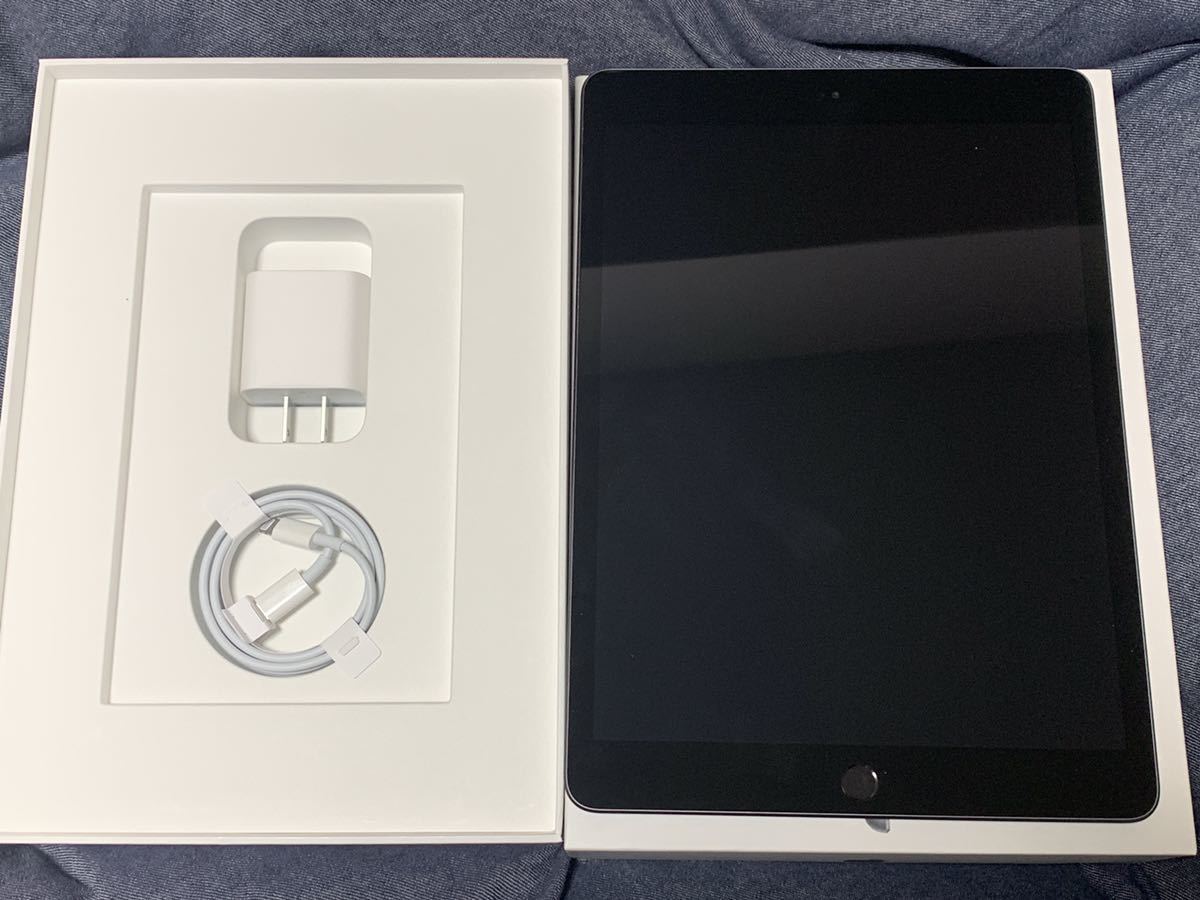 Apple - 【保証未開始】iPad 第8世代 本体32GB MYL92J/A スペース