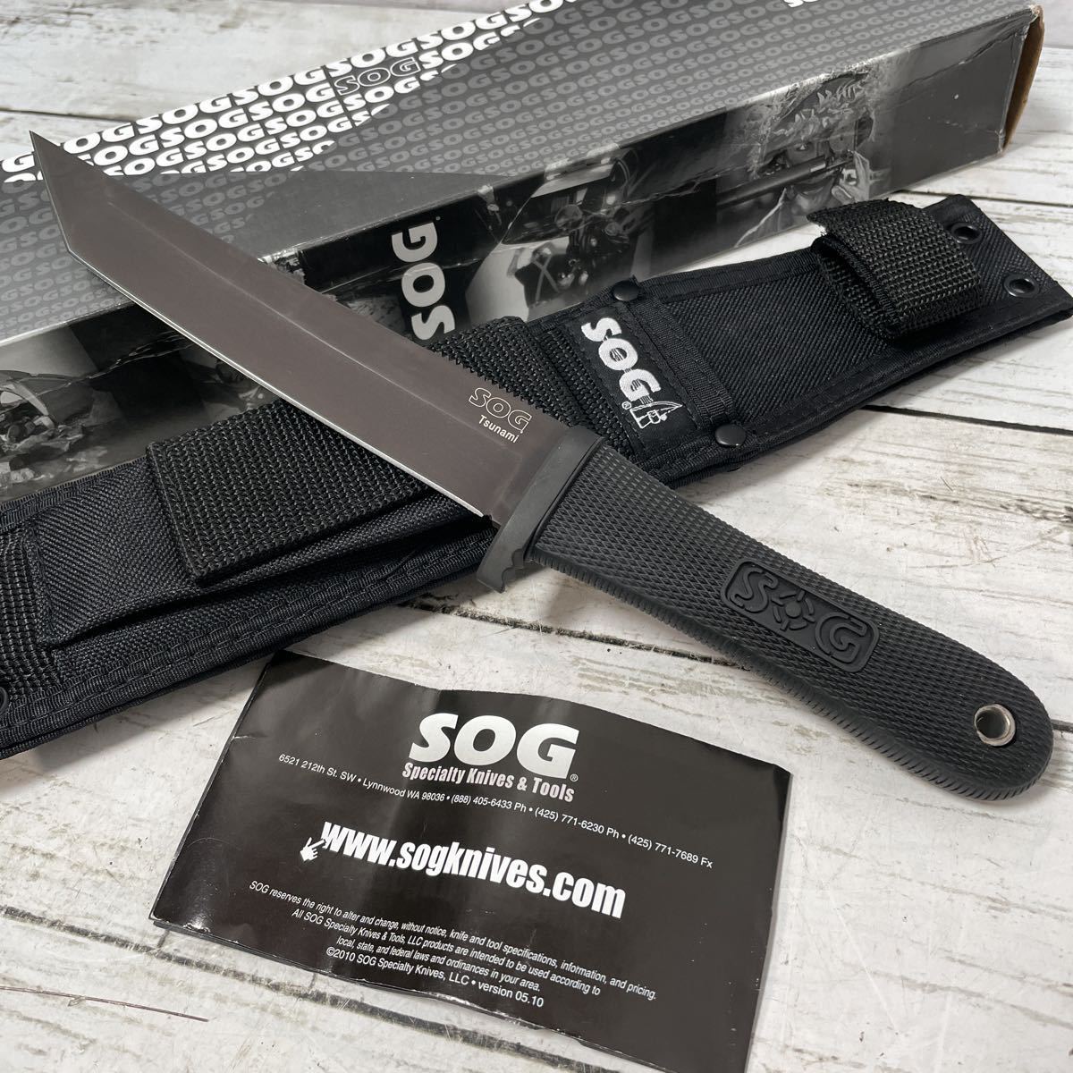 6A 未使用 SOG シースナイフ Tsunami (検) ソグ ツナミ サバイバルナイフ アウトドア用品 ハンティングナイフ アウトドアナイフ