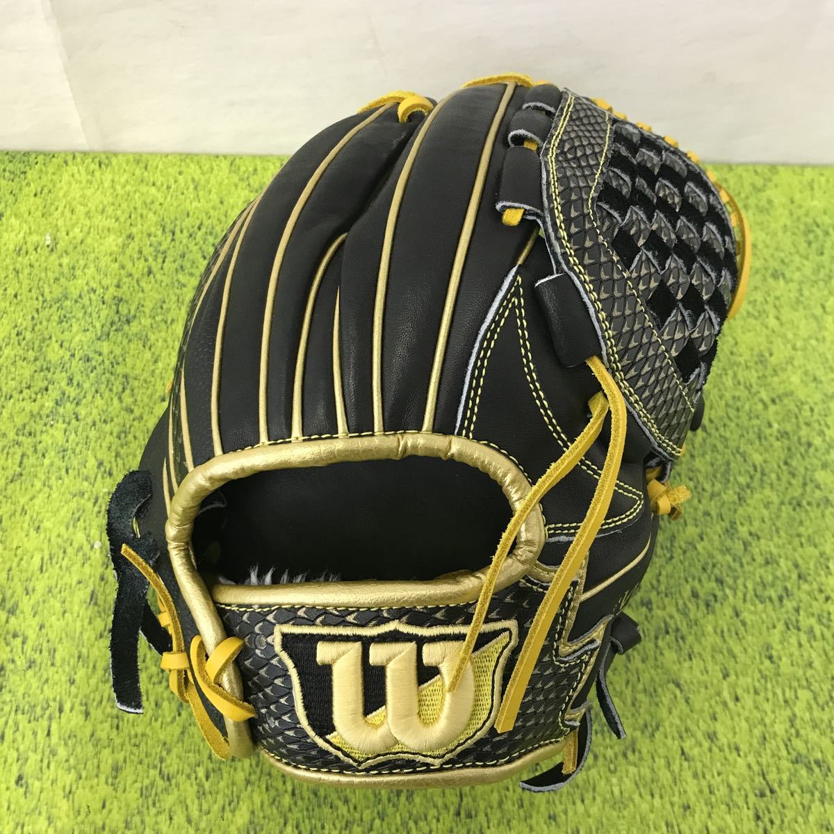 G-9838 ウィルソン Wilson ワナビーヒーロー The Wannabe Hero DUAL