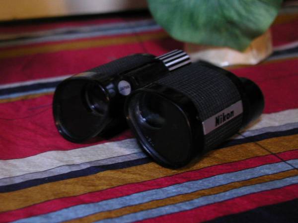 ** Nikon, small size binoculars., made in Japan **