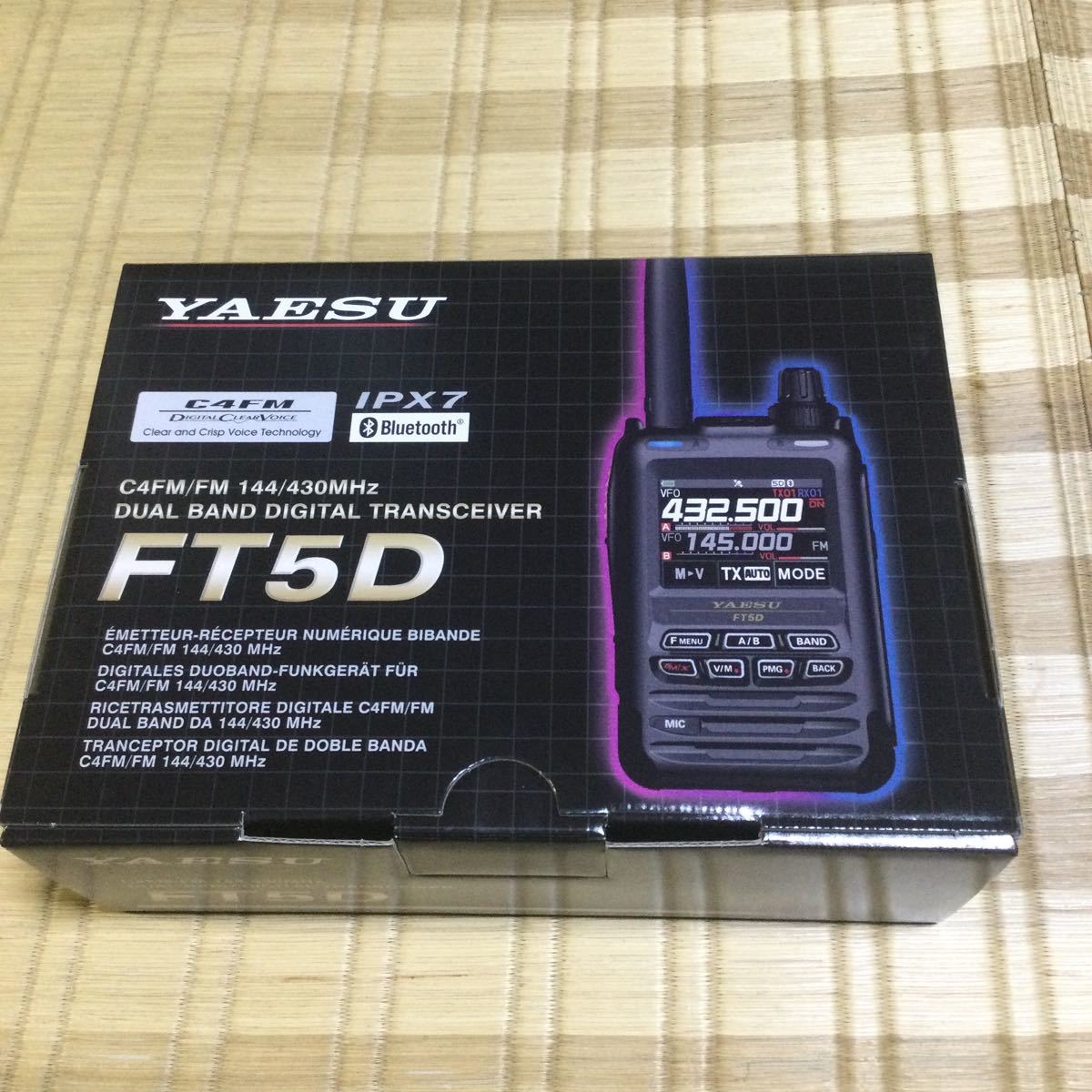 八重洲無線 アマチュア無線機 FT5D C4FM対応 144/430MHz 5Wハンディー