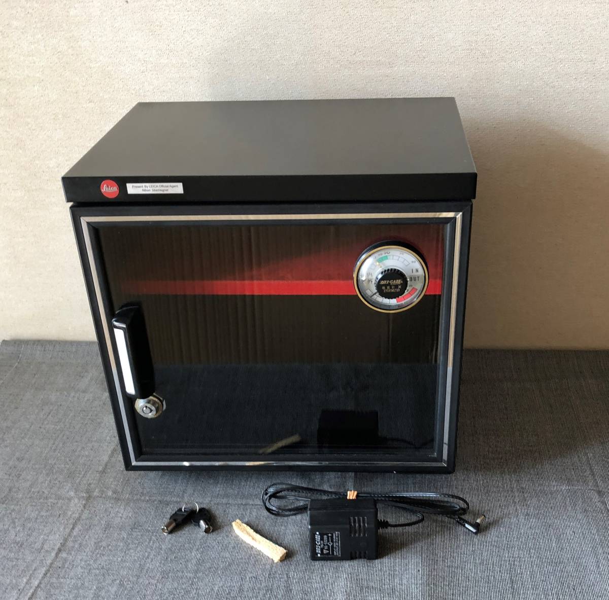 DRY-CABI ドライ キャビ NSH-30 小型 防湿庫 トーリ ハン 日本 DRY-CABI ドライ キャビ NSH-30 小型 防湿庫 トーリ ハン 日本