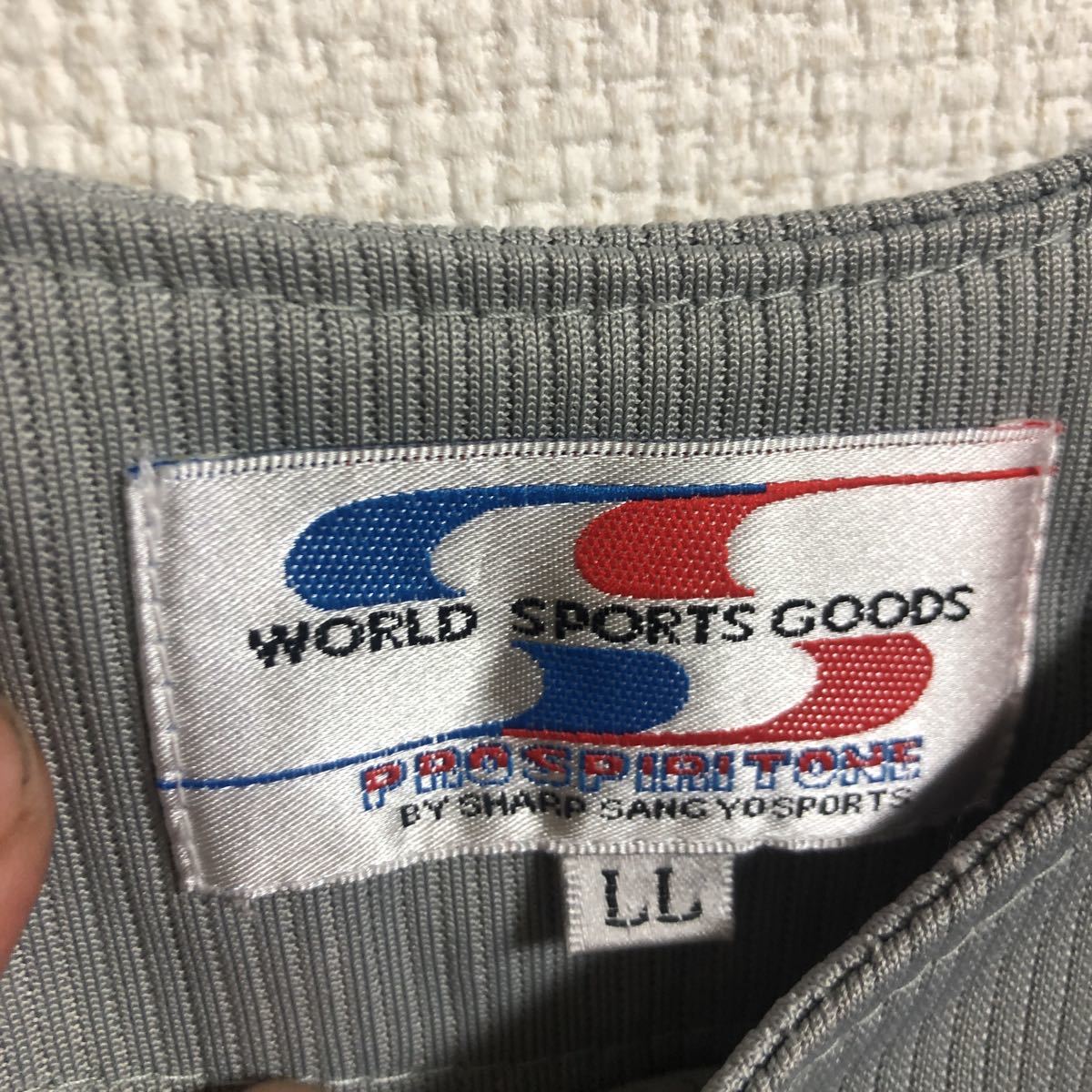 野球】WORLD SPORTS GOODS 阪神タイガース ユニフォーム 金本 6 野球】WORLD SPORTS GOODS 阪神タイガース ユニフォーム 金本 6