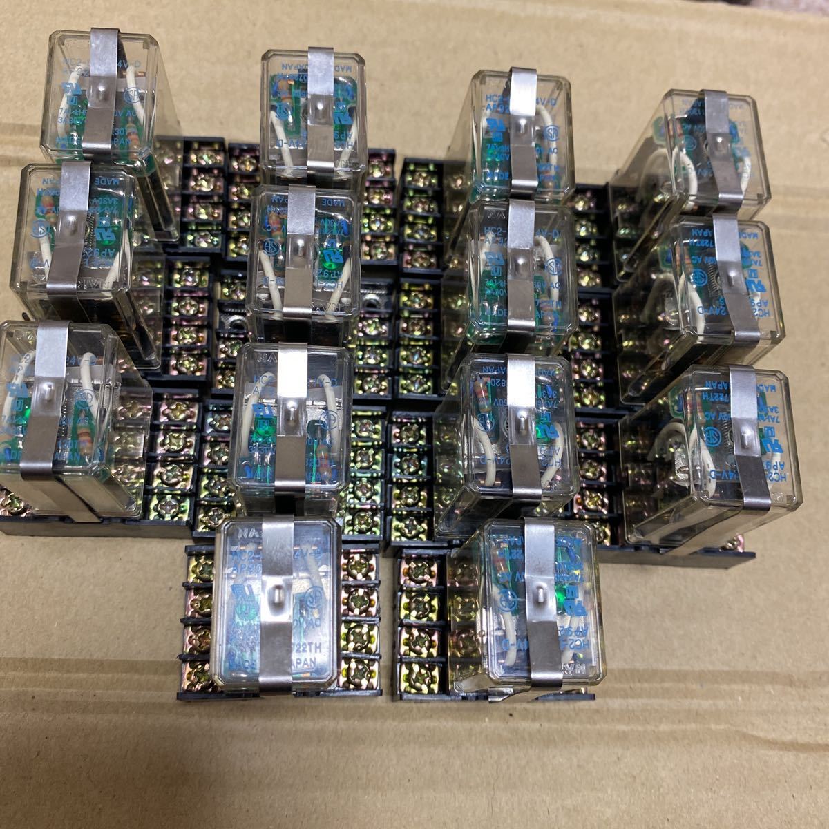 NAiS セイフティーリレー HC2-L-DC24-D 中古品 14個