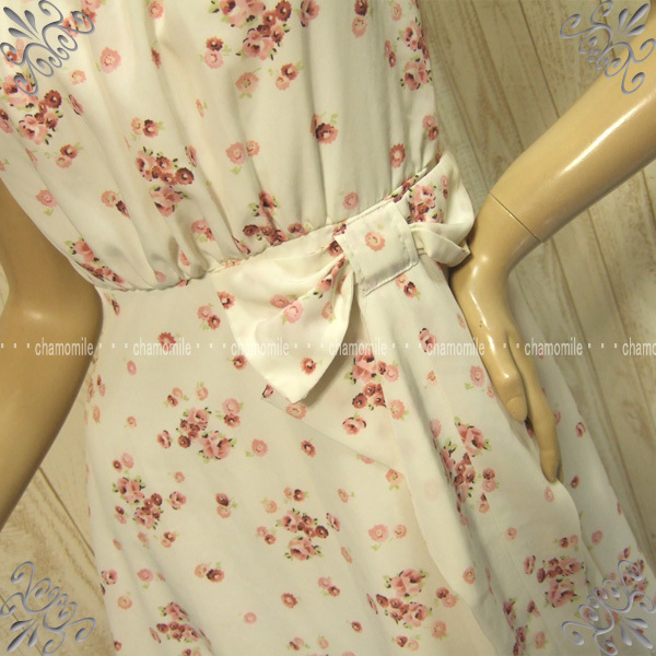  beautiful goods LEST ROSE* L'Est Rose * size 2 ribbon motif attaching floral print Flare dress white standard practical use One-piece sleeve lining less beautiful Silhouette refreshing feeling 