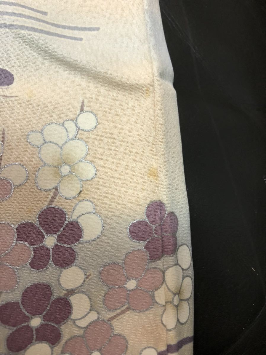 メ3010 正絹　色留袖　着物　仕付け糸付き1つ紋付き_画像9