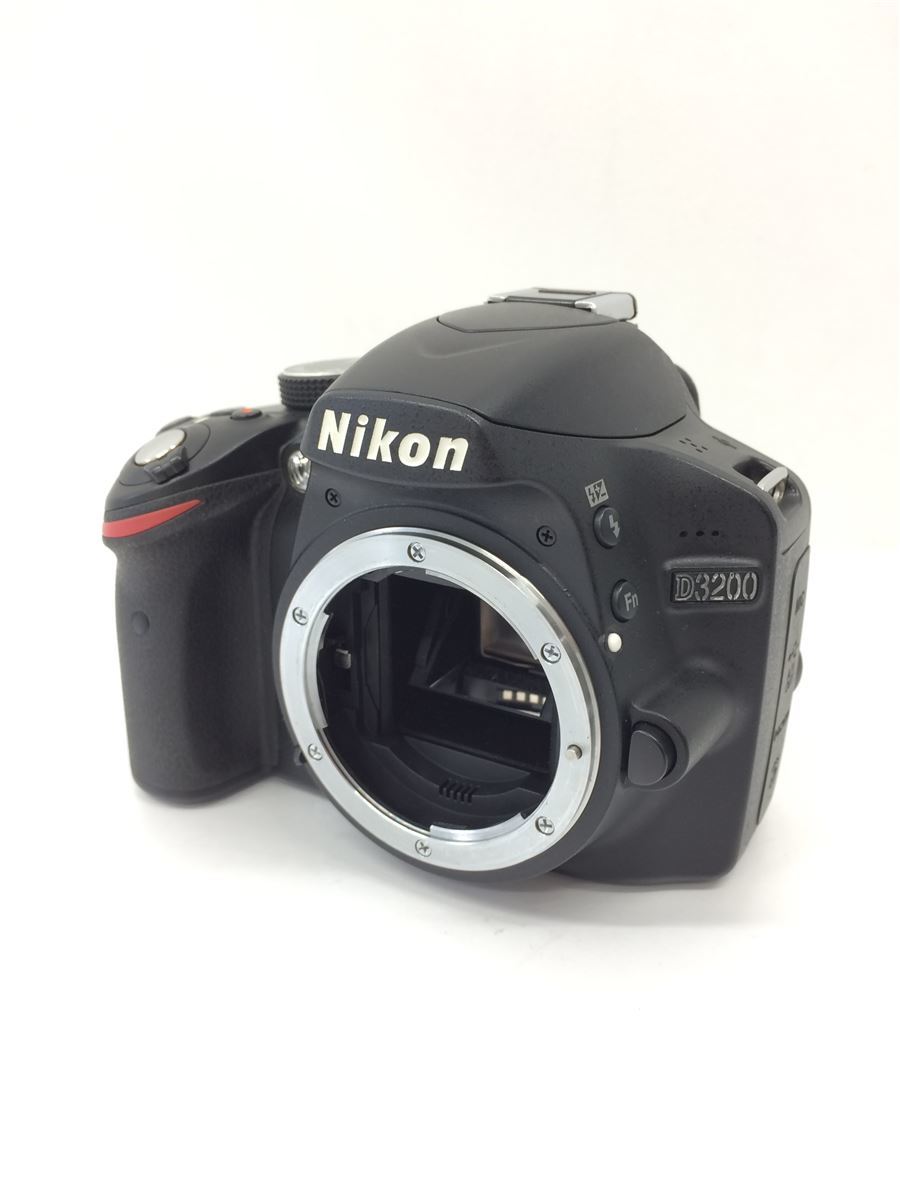 Nikon◆デジタル一眼カメラ D3200 ボディ [ブラック]
