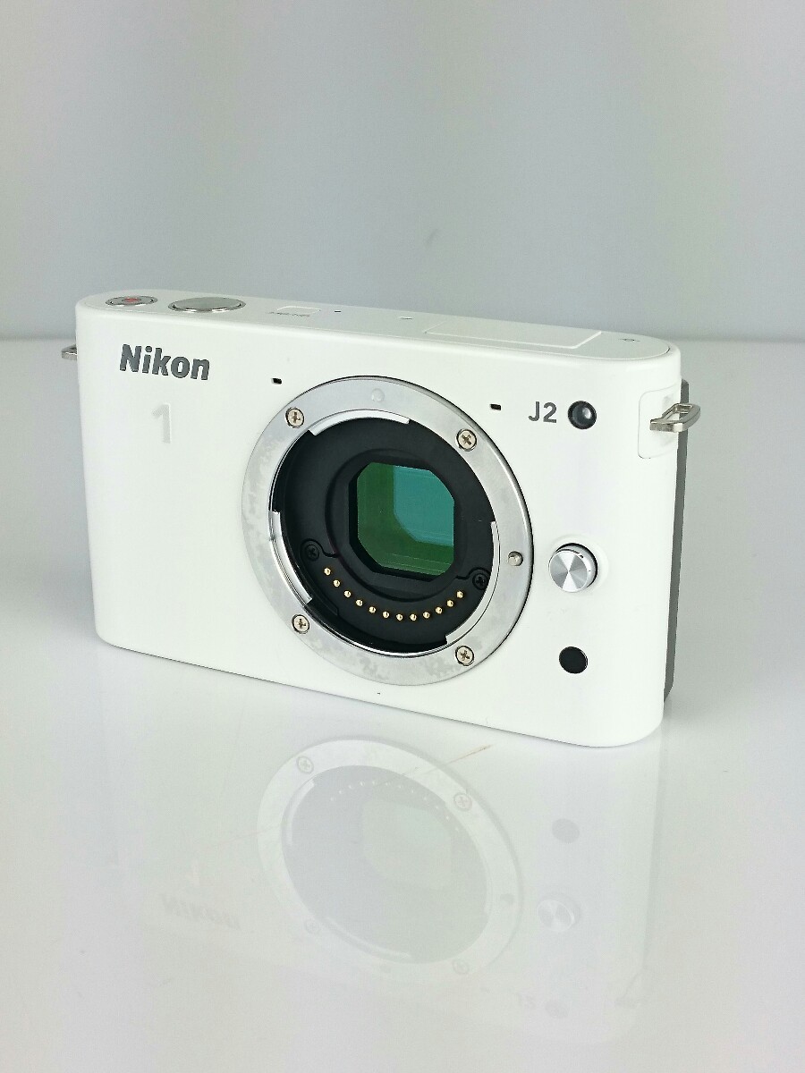 今ならほぼ即納！ 1 Nikon Nikon◇デジタル一眼カメラ J2 [ホワイト] 標準ズームレンズキット - ニコン -  www.parqueluz.com