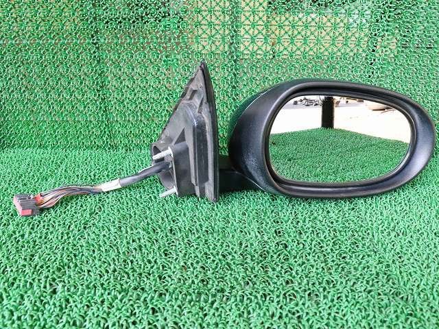 * Jaguar XJ/XJ8 X350 04 year J72SA right door mirror ( stock No:A26828) (5943)