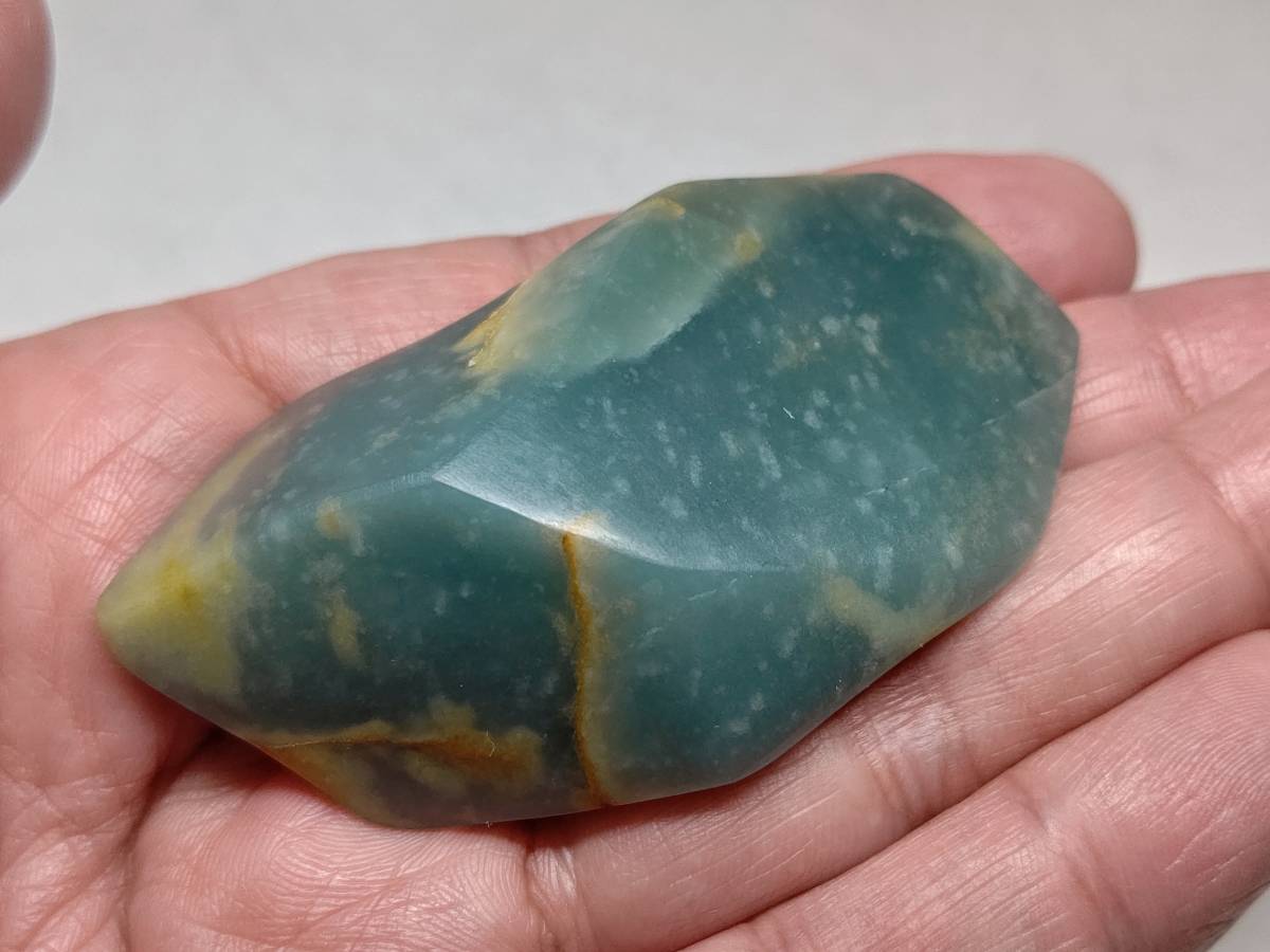 濃青】 ☆78g☆ 翡翠 原石 ヒスイ 鉱物 鑑賞石 糸魚川 水石 自然石