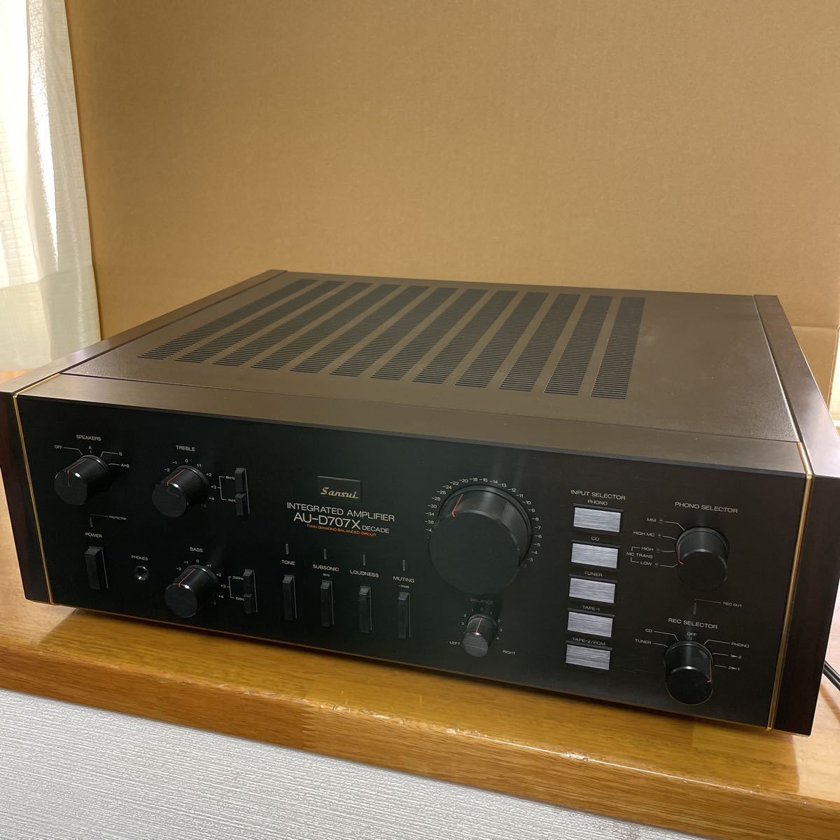 SANSUI プリメインアンプ AU-D707X decade SANSUI プリメインアンプ AU-D707X decade