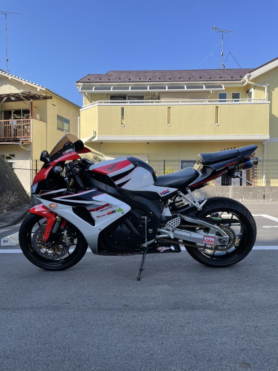 CBR1000RR sc57 2006 HRCカラー 車検令和5年1月 の商品詳細 CBR1000RR sc57 2006 HRCカラー 車検令和5年1月 の商品詳細