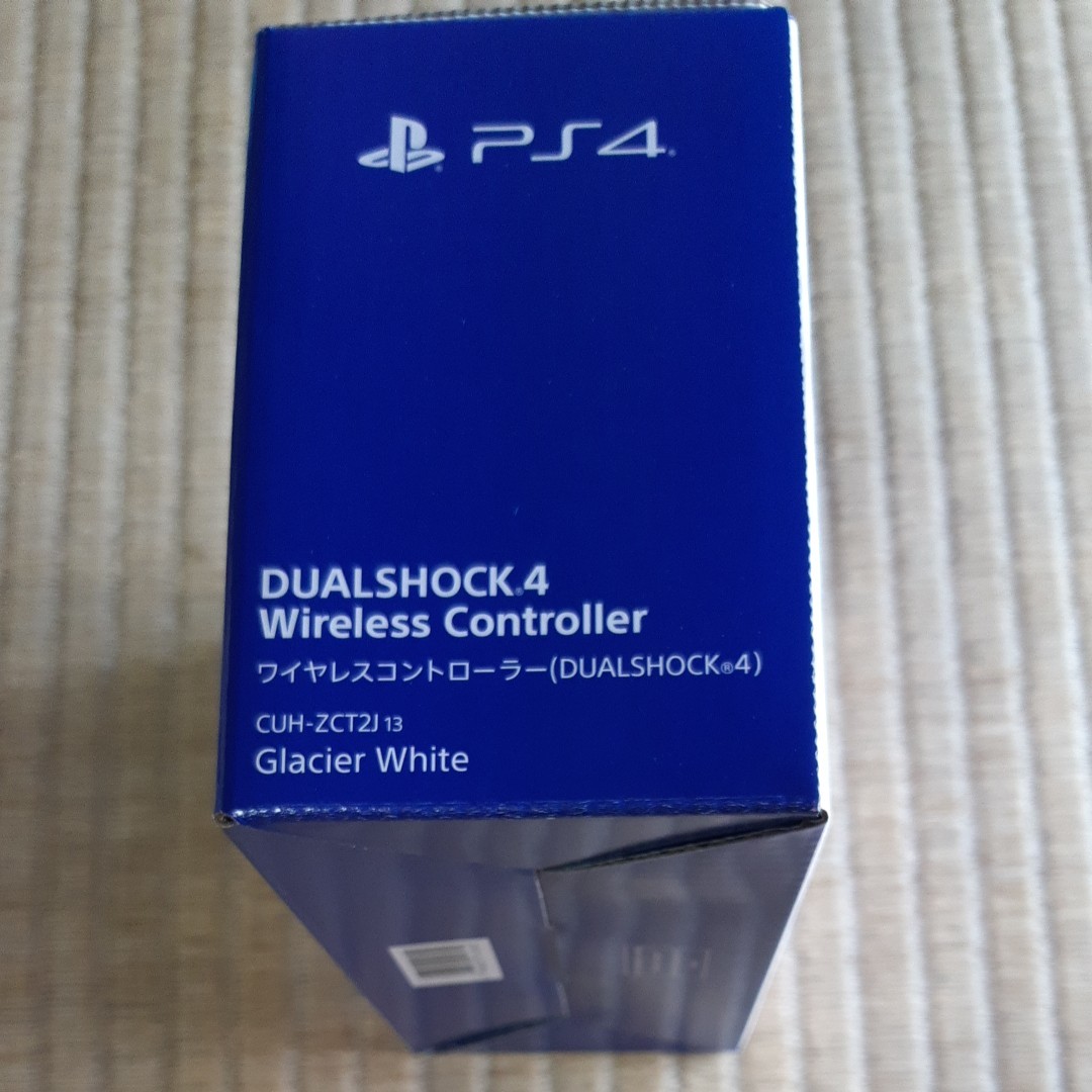 PS4 ワイヤレスコントローラー（DUALSHOCK4） マグマ・レッド CUH-ZCT2J13