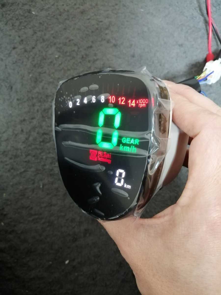 レア】スーパーカブ デジタルメーター シフトインジケーター内蔵 C50