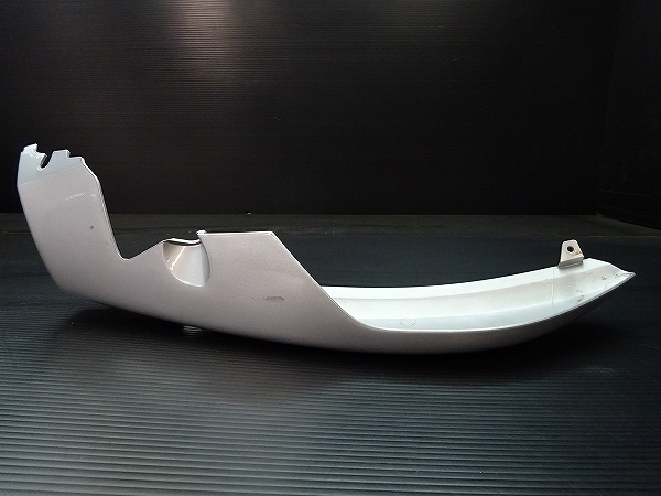 BMW * F650CS original rear side cover ( left )! (D7413)