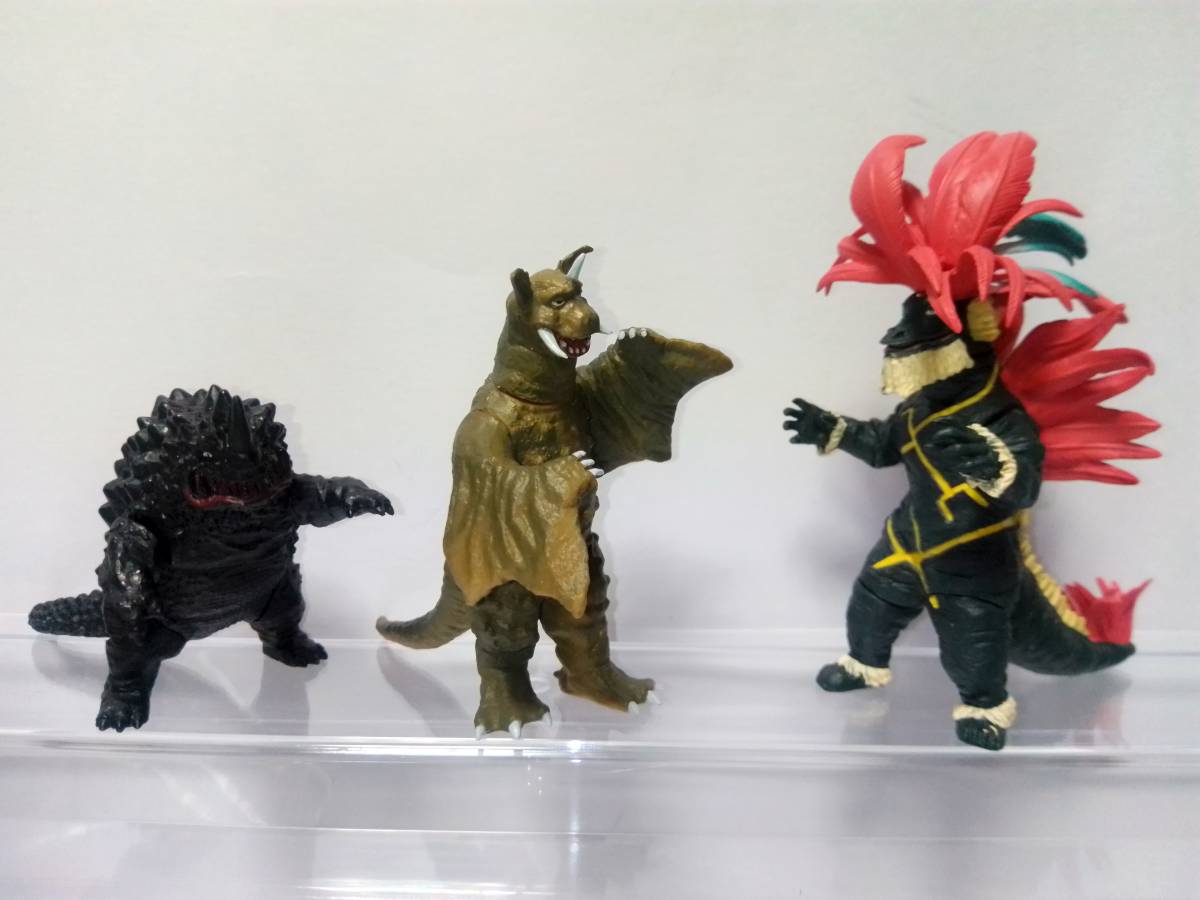 ウルトラマン ガチャガチャ フィギュア44体 | www.csi.matera.it