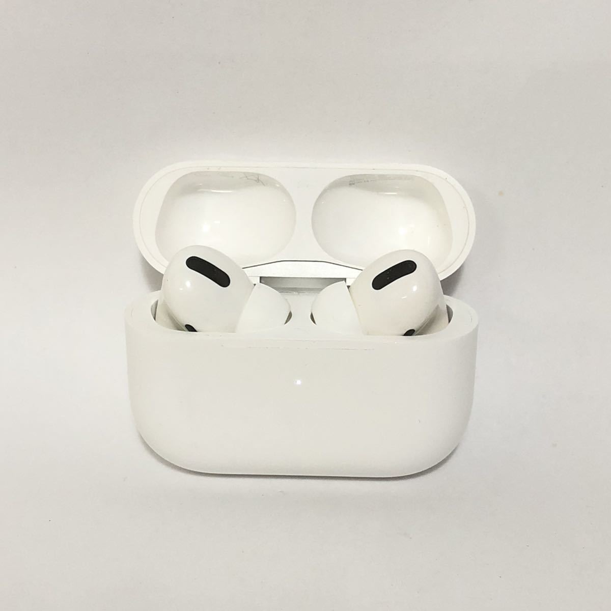 1 純正品 Apple AirPodsPro ワイヤレスイヤホン ノイズキャンセリング