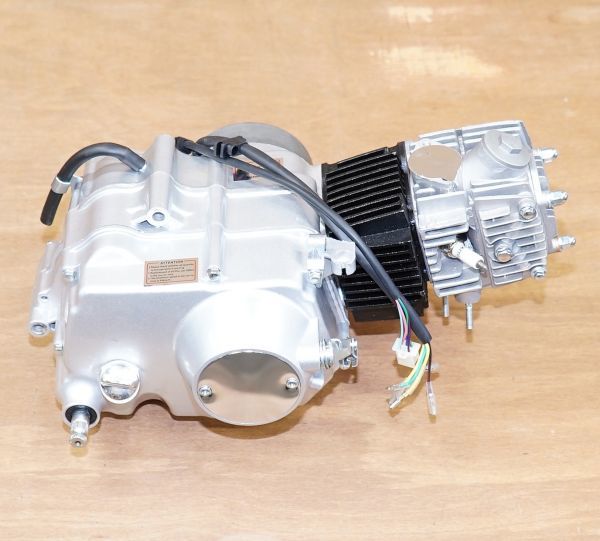 新品未使用!マニュアルクラッチ エンジンASSY 110cc MC!キャブレター