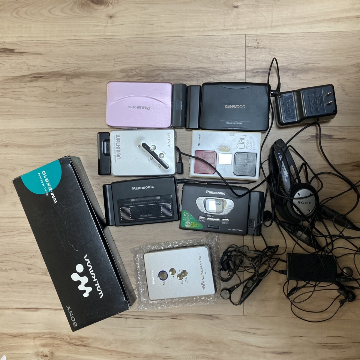 昭和レトロ】☆ SONY カセット式 ウォークマン WM-DDⅡ-