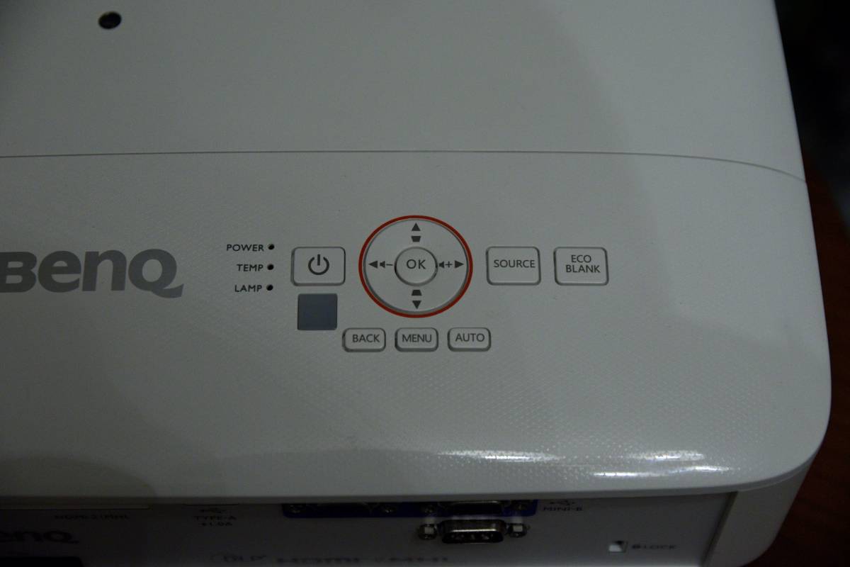 BenQ TH671ST フルHD画質 DLPホームプロジェクター 【ご予約品